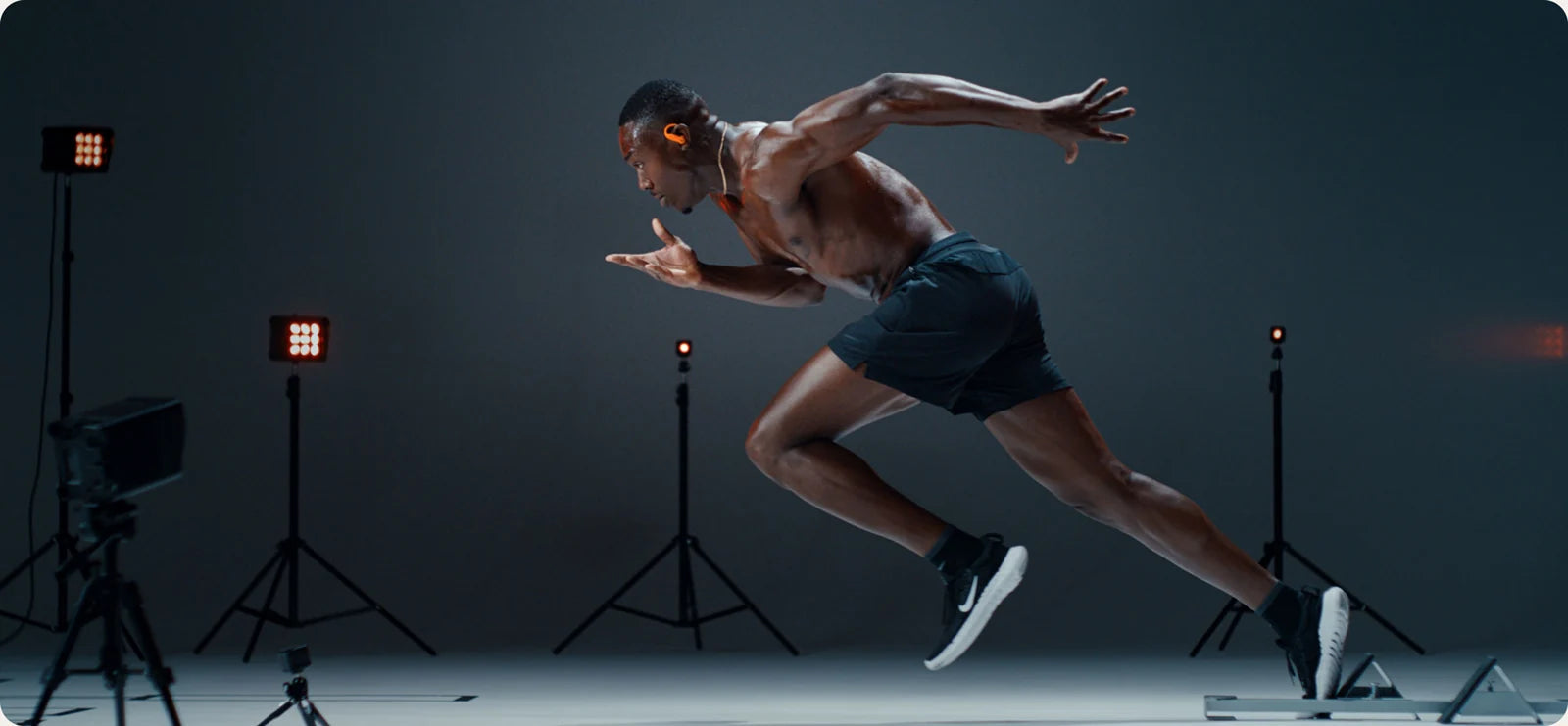 SECURE FIT.
FULL COMMITMENT.